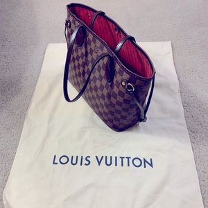 Louis Vuitton Damier PM bag